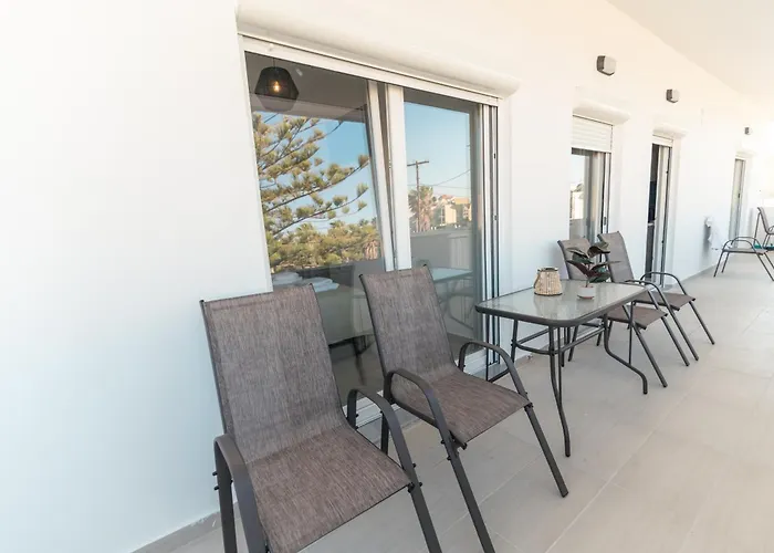 Apartamento Laura By The Sea *