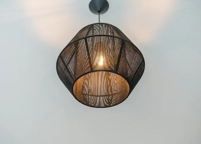 דירה Laura By The Sea לאמפי